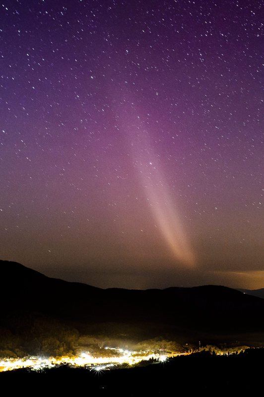 Salgótarján, 2015. március 18. Sarki fény (aurora borealis) Salgótarján közeléből fotózva 2015. március 17-én. MTI Fotó: Komka Péter