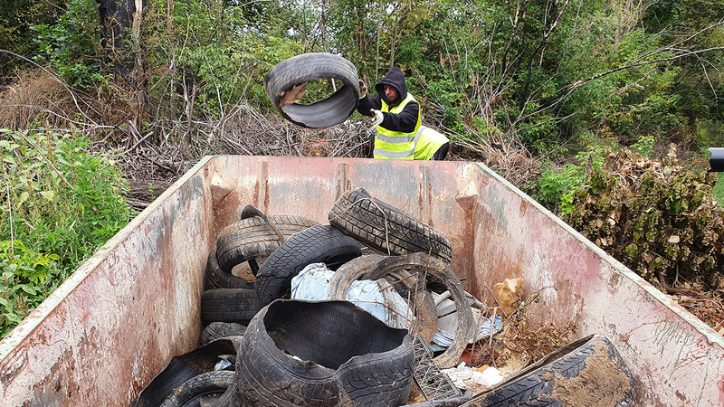 Illegális hulladéklerakó felszámolása Kaposvár határában