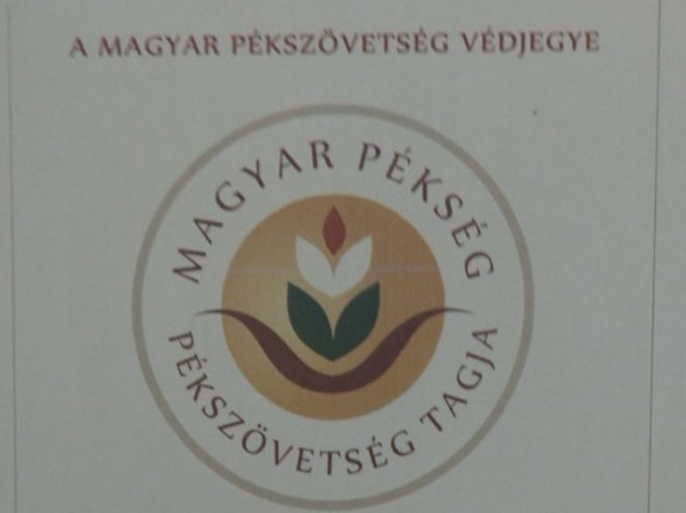 pékszövetség logó
