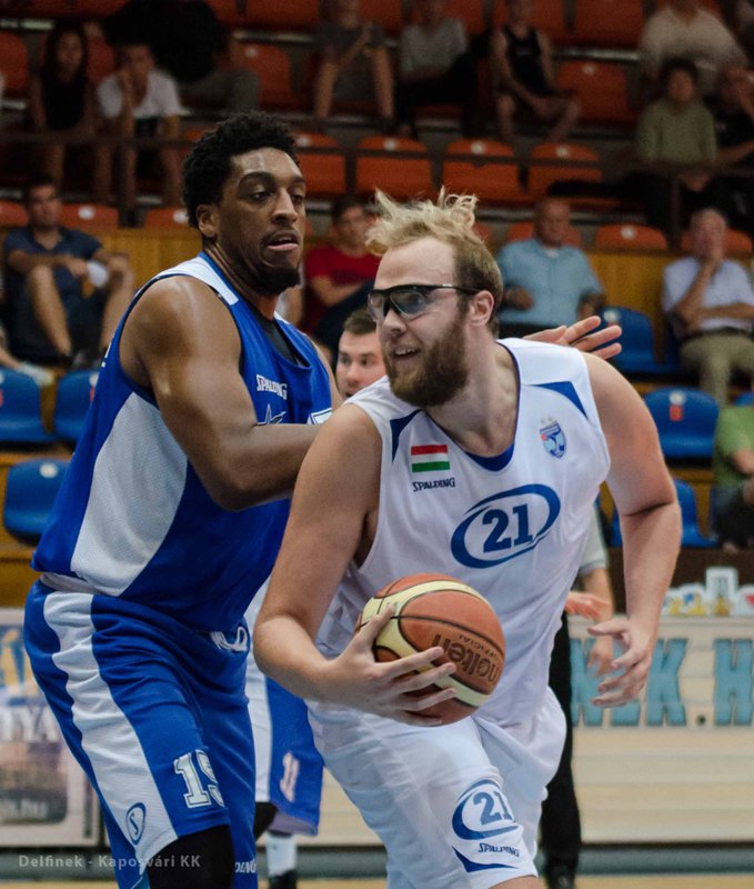 Matt Stainbrook, az új center. Fotó: Delfinek.hu