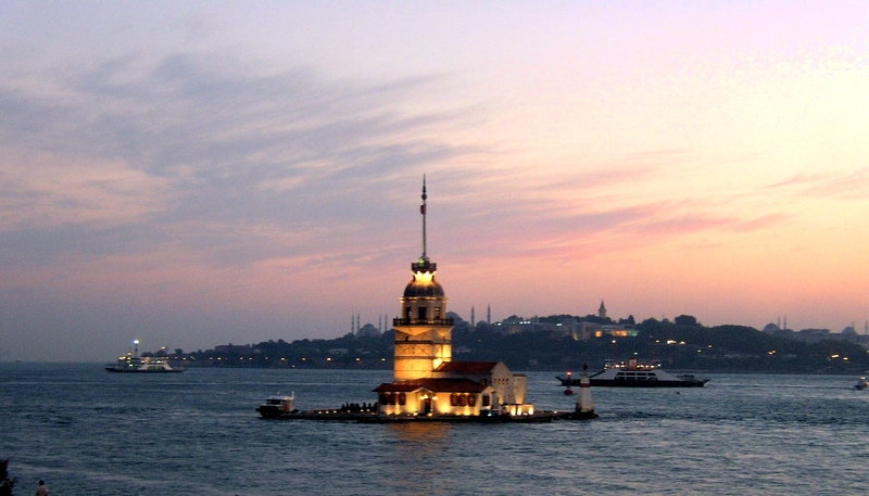 Istanbul_da_Üsküdar.jpg
