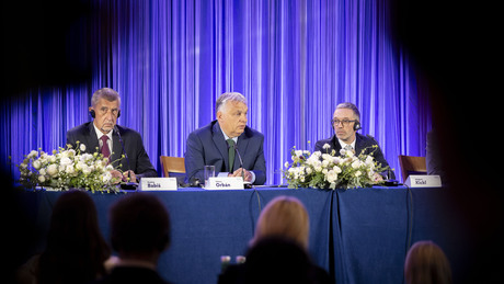 Orbán Viktor: új korszak kezdődik