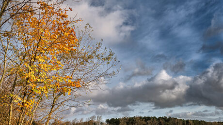 Hidegfront vonul át felettünk