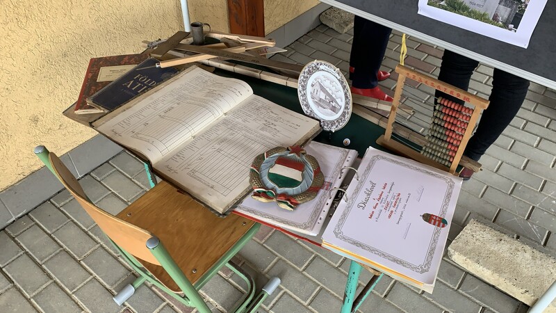 A volt magyaregresi iskolát mutatja be a tárlat