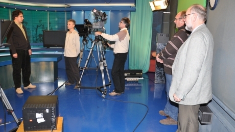 Médiatréningnek adott otthont a Kapos Televízió stúdiója