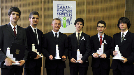 Tehetséges kaposvári diák az európai ifjú tudósok versenyén