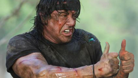 Vers mindenkinek: szavaló Rambo pörög a neten