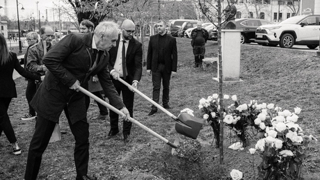 Fát ültettek Hunyadkürti György emlékére