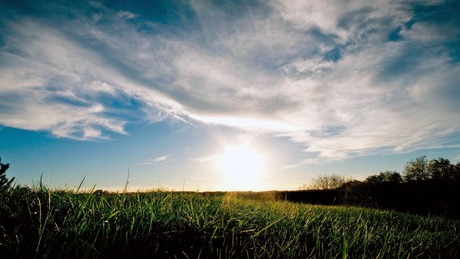 Nyugodt, frontmentes idővel folytatódik a hét