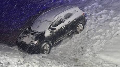 Elakadt járműveket mentettek a tűzoltók Somogyban