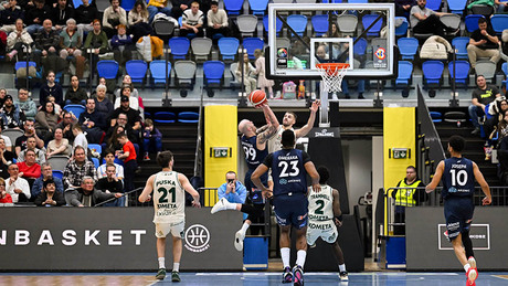 Hosszabbítás után győztek a vendégek