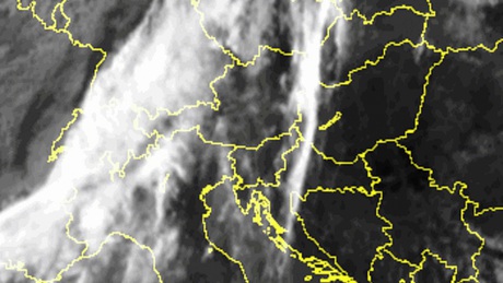 Gyorsvonati sebességgel közeledik a hidegfront!