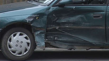 Két balesetben öt autó ütközött egymás után Kaposváron