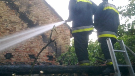 Melléképületről melléképületre terjedt a tűz Iharosberényben