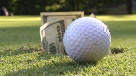 Vádat emelt az ügyészség: óriási panama a hencsei golfklubnál