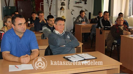 Tanfolyam az önkéntes tűzoltóknak Kaposváron