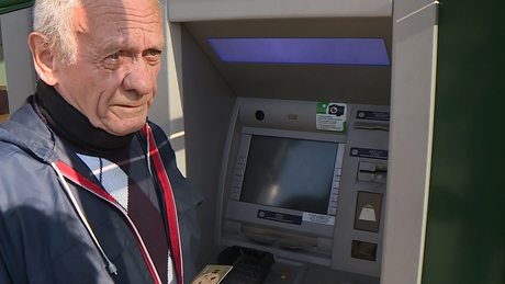 Se forintok, se bizonylat: egy fillért sem adott ki az ATM, a kisnyugdíjas most fut a pénze után