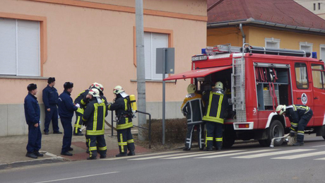 Jól vizsgáztak az igali önkéntes tűzoltók és polgárőrök