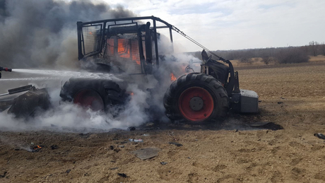Traktor lángolt a Balatonnál