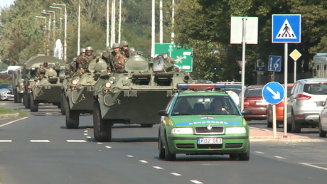 Katonai konvoj érkezik Kaposvárra