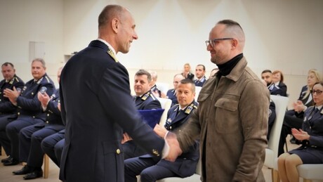 Külön jutalmat kapott a jelfelismerő