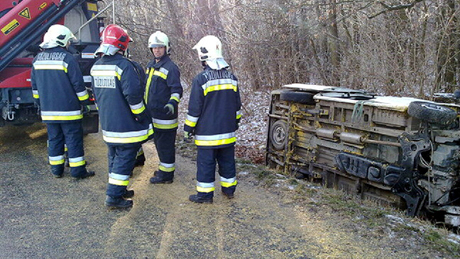 Baleset és útlezárás a 67-esen