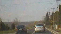 Cserbenhagyó autóst keresnek a kaposvári rendőrök 