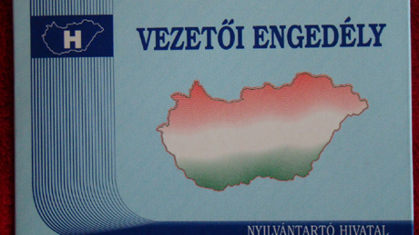 Nem lesz nehezebb megszerezniük a jogist a volt alkoholistáknak