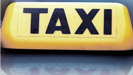 Eltűnhetnek a taxik az utakról 