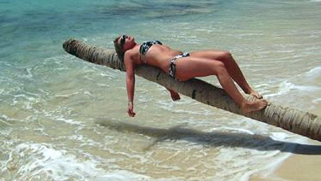 Már most rákvörösre éghetünk a napon - hétvégén jön a hőség