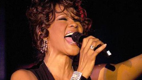 Interneten közvetítik Whitney Houston temetését