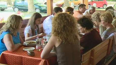 Nagyrészt belföldön nyaralnának a magyar családok
