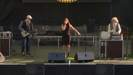 Szabadtéren koncerteztek