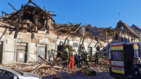 Horvátországi földrengés: Somogyból is segítenek