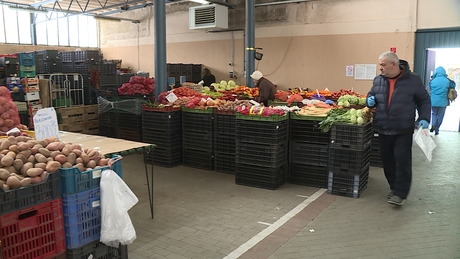Kevesebben vannak a kaposvári nagypiacon
