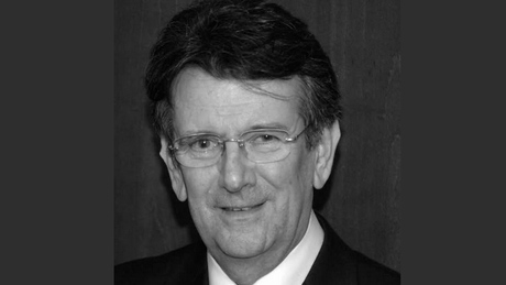 Elhunyt Mihályfalvi László