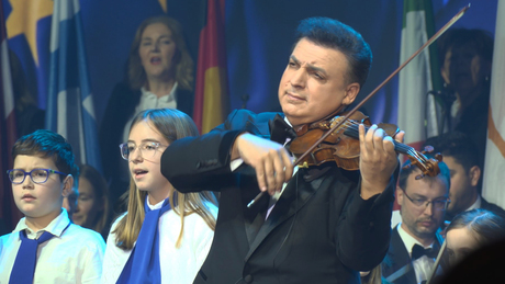 A Kaposvár Arénában varázsolt Mága Zoltán