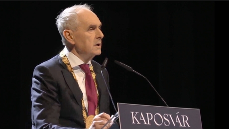 Szita: A jövőt alakítani kell! Jó és alapos döntésekkel.