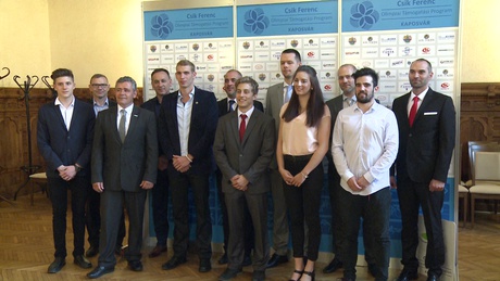 Tizenegy cég a kaposvári sportolók mellett