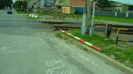 Valaki letörte a Pécsi utcai sorompót