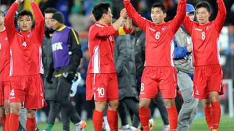 Megalázták az észak-koreai focistákat 