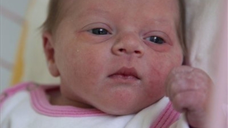 Képeken is megmutatjuk 2014 első babáit